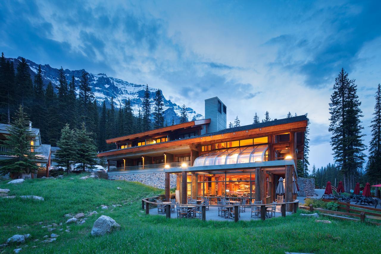 Moraine Lake Lodge Lake Louise Bagian luar foto